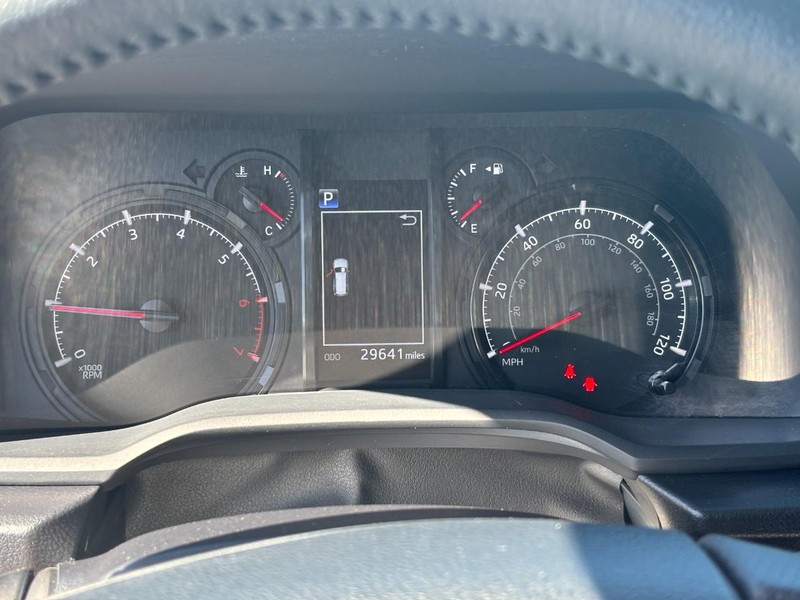 Toyota 4Runner Vehicle Image 20