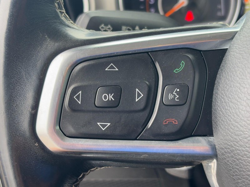 Jeep Wrangler Unlimited Vehicle Image 16