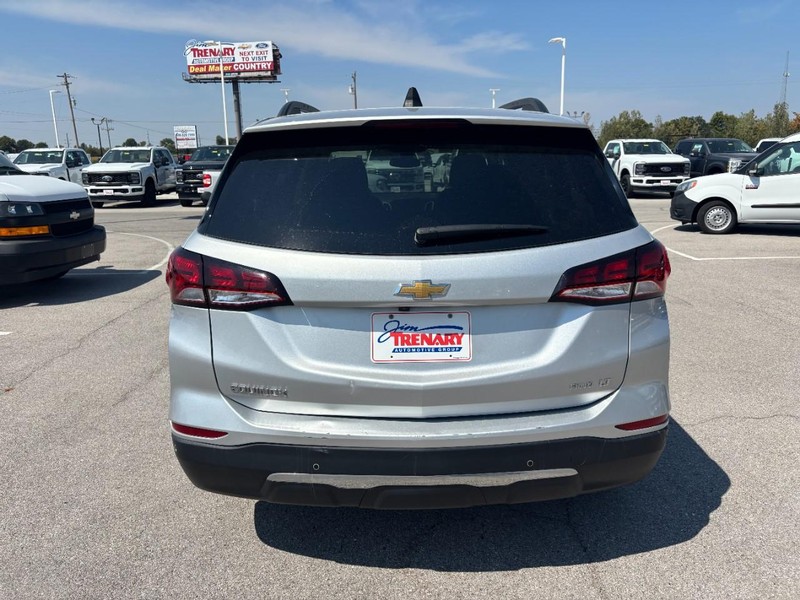 Chevrolet Equinox Vehicle Image 05