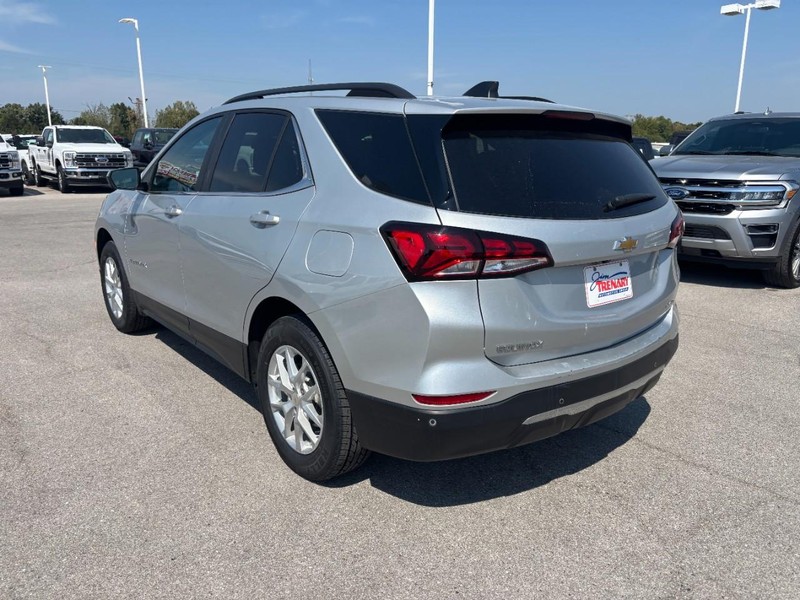Chevrolet Equinox Vehicle Image 06