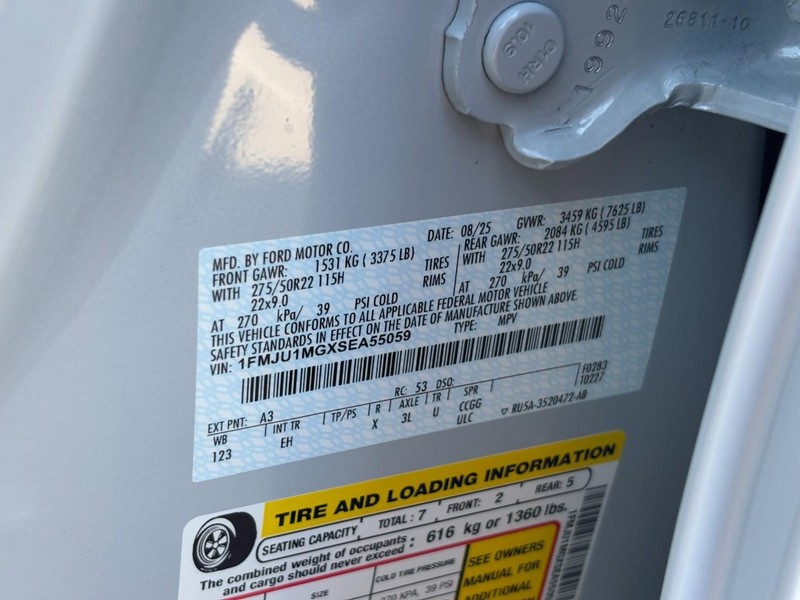 Ford Expedition Vehicle Image 25