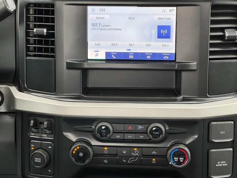 Ford Super Duty F-250 SRW Vehicle Image 08