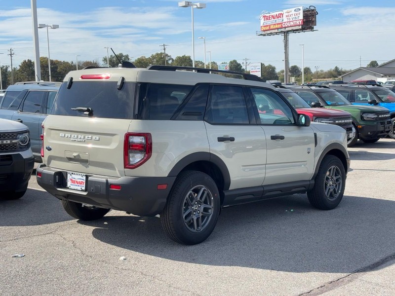 Ford Bronco Sport Vehicle Image 03