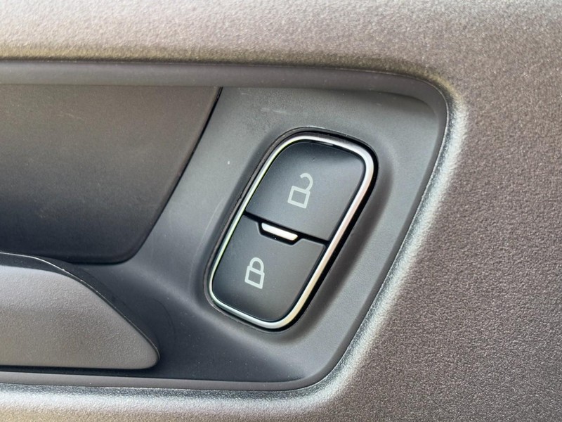 Ford Bronco Sport Vehicle Image 19