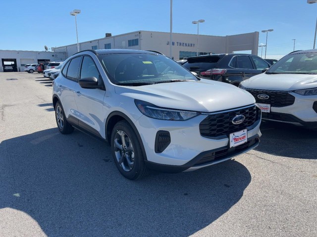 Ford Escape Vehicle Image 02