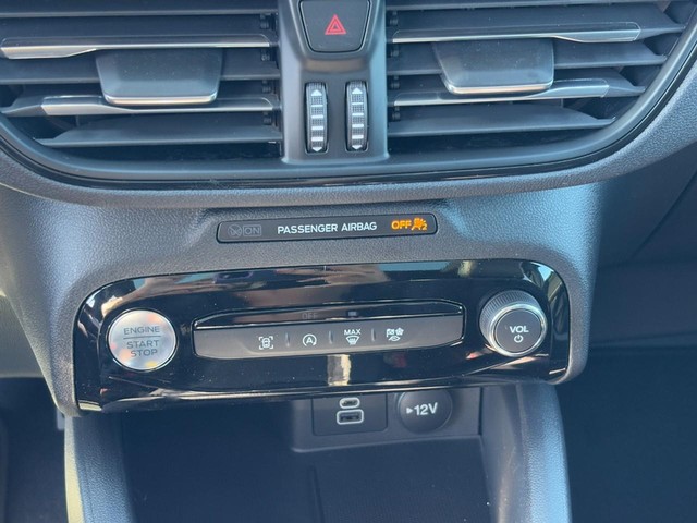 Ford Escape Vehicle Image 18