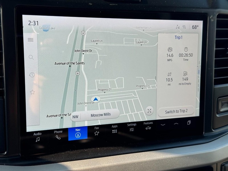 Ford Super Duty F-350 SRW Vehicle Image 18