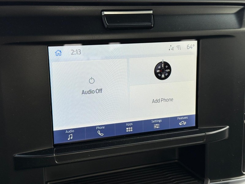 Ford Super Duty F-250 SRW Vehicle Full-screen Gallery Image 10