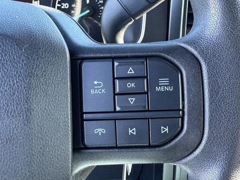 Ford F-150 Vehicle Full-screen Gallery Image 19