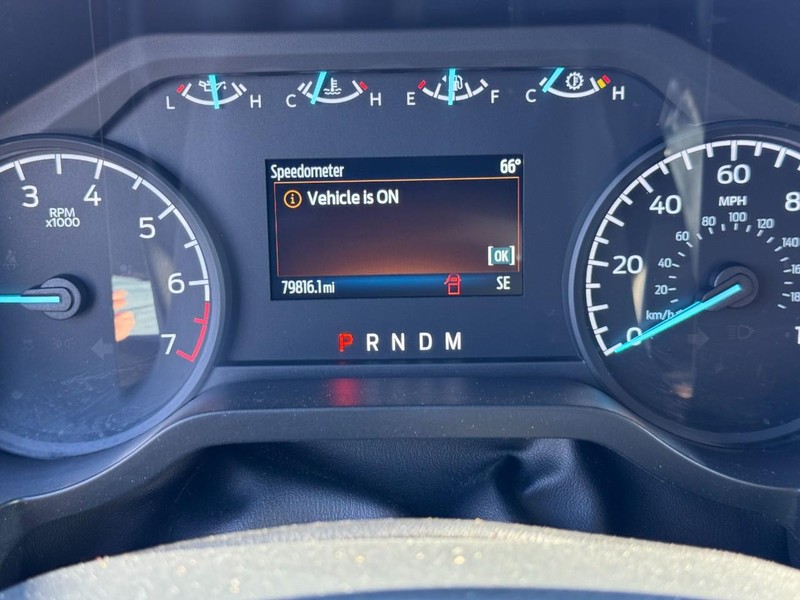 Ford F-150 Vehicle Full-screen Gallery Image 20