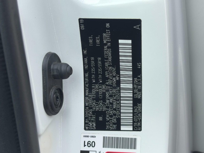 Toyota Sienna Vehicle Image 29
