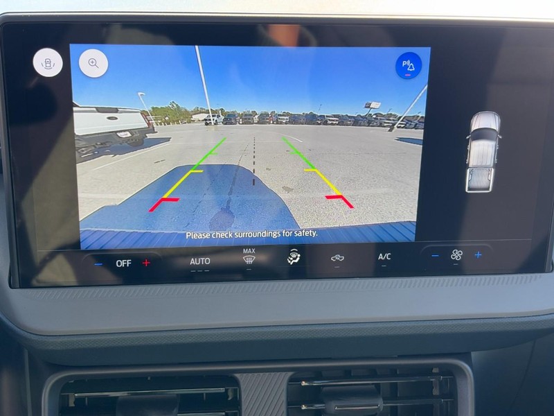 Ford Maverick Vehicle Full-screen Gallery Image 16