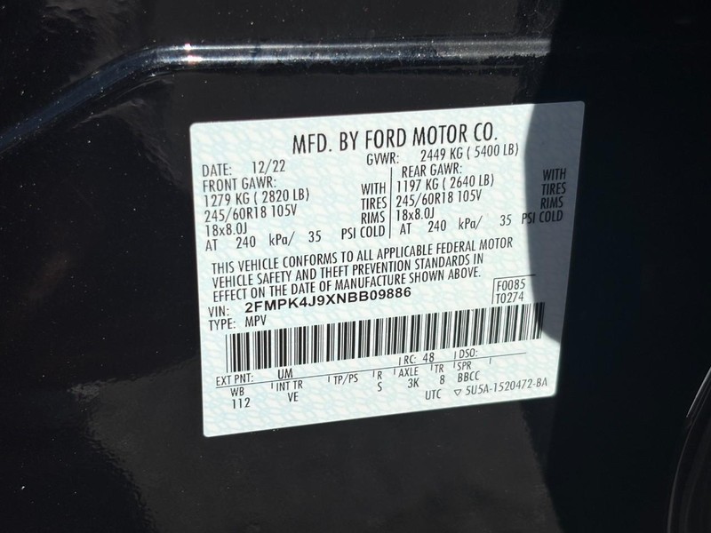 Ford Edge Vehicle Full-screen Gallery Image 29