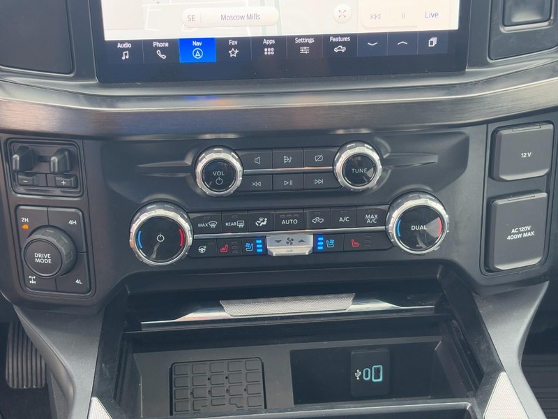 Ford Super Duty F-350 SRW Vehicle Image 23