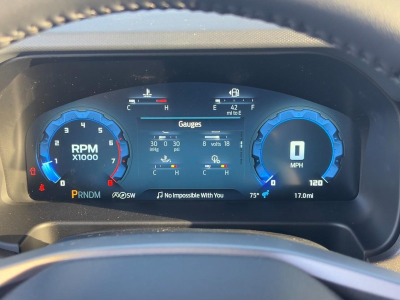 Ford Bronco Vehicle Full-screen Gallery Image 14