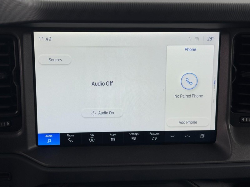 Ford Bronco Vehicle Full-screen Gallery Image 15