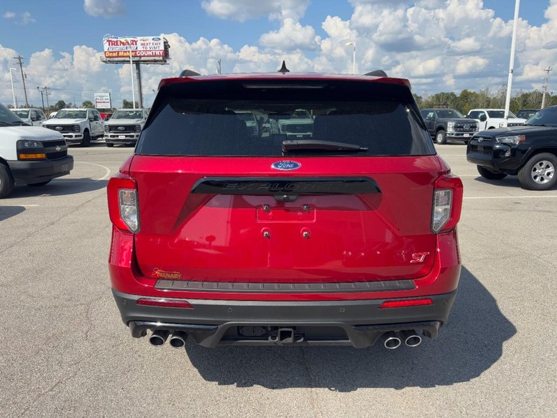 Ford Explorer Vehicle Image 05