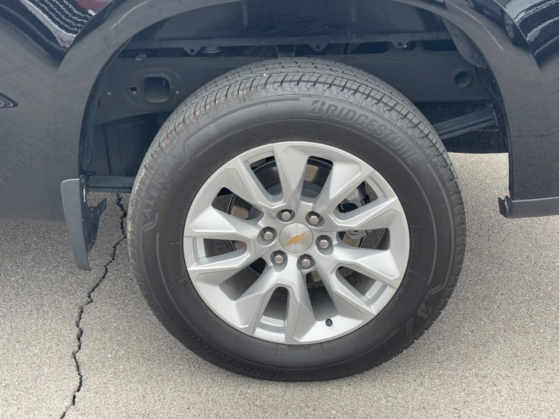 Chevrolet Silverado 1500 Vehicle Full-screen Gallery Image 7