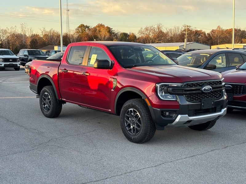 Ford Ranger Vehicle Full-screen Gallery Image 2