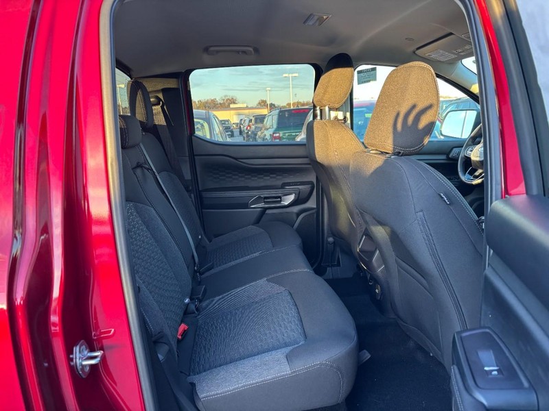 Ford Ranger Vehicle Full-screen Gallery Image 5