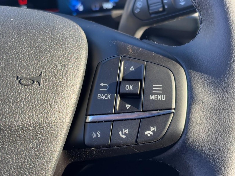 Ford Bronco Sport Vehicle Full-screen Gallery Image 13