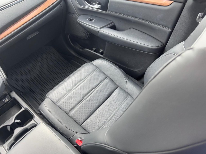 Honda CR-V Vehicle Full-screen Gallery Image 14