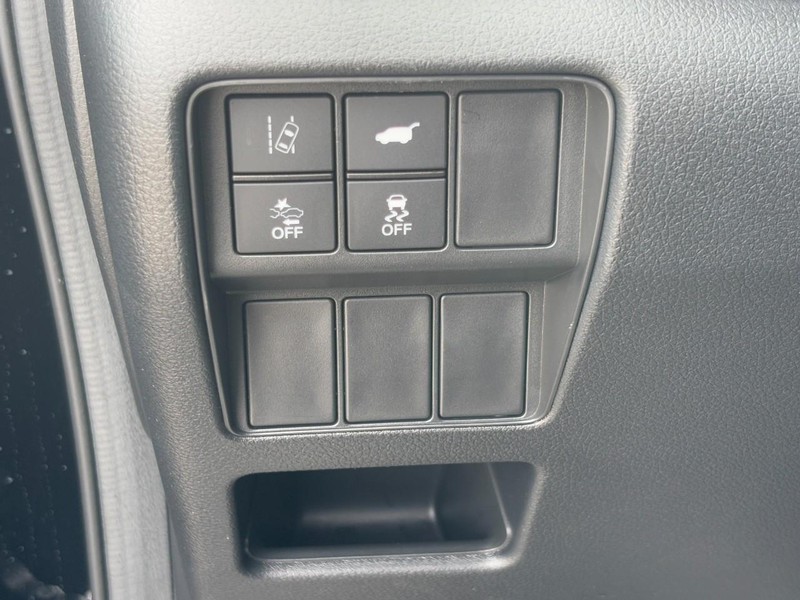 Honda CR-V Vehicle Full-screen Gallery Image 15