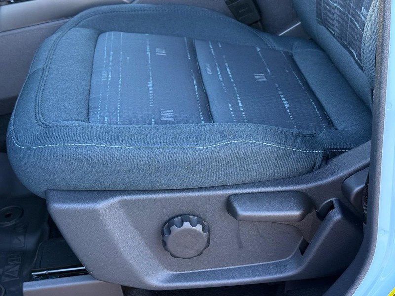 Ford Bronco Vehicle Image 16