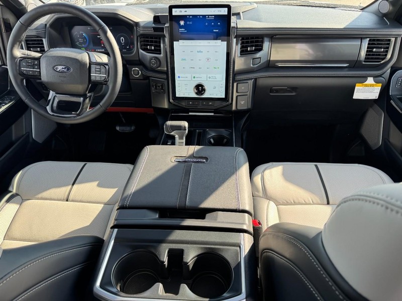 Ford F-150 Lightning Vehicle Image 07