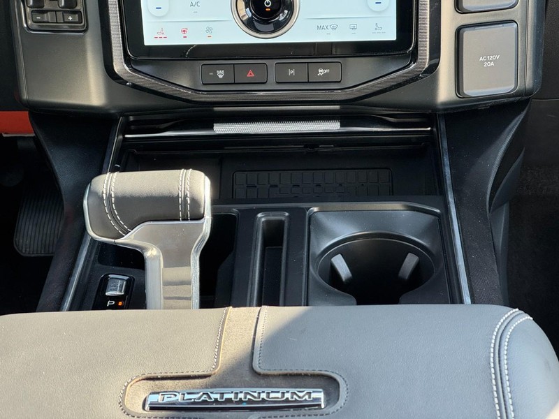 Ford F-150 Lightning Vehicle Image 10