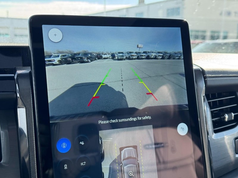 Ford F-150 Lightning Vehicle Image 20