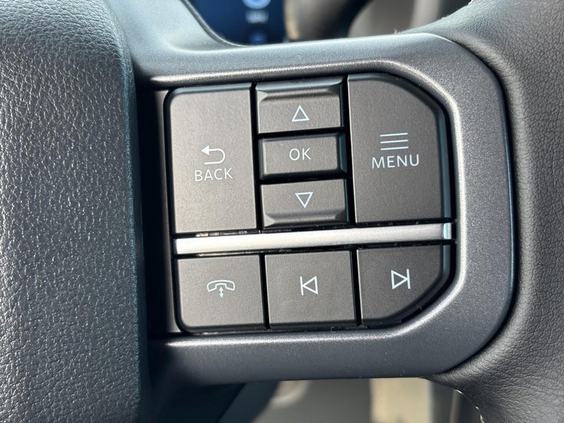 Ford F-150 Vehicle Full-screen Gallery Image 13