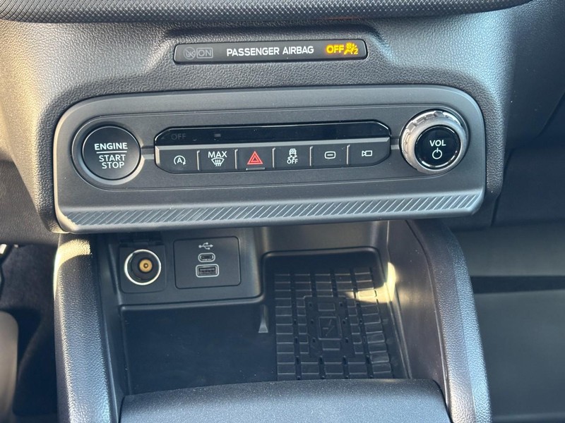 Ford Bronco Sport Vehicle Image 17