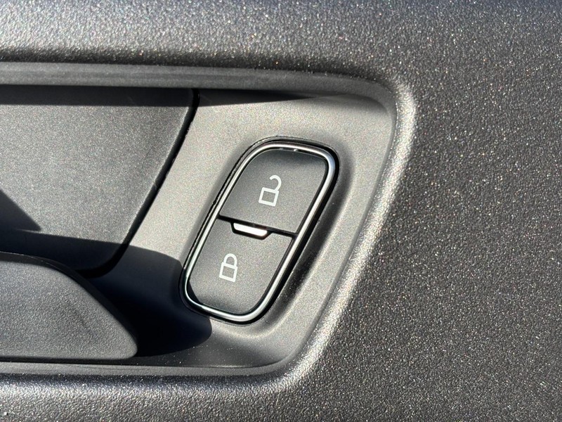 Ford Bronco Sport Vehicle Image 19