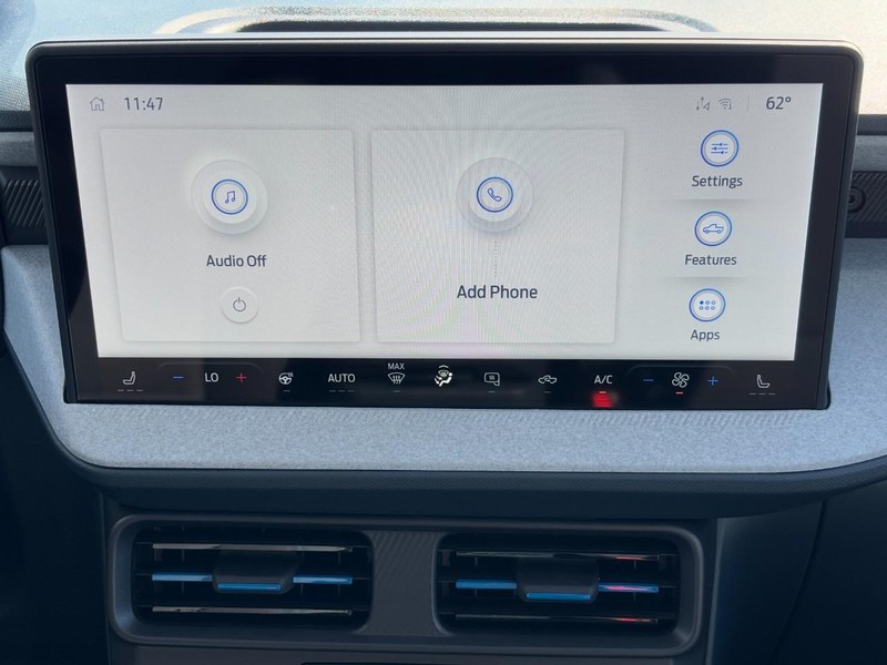 Ford Maverick Vehicle Image 08