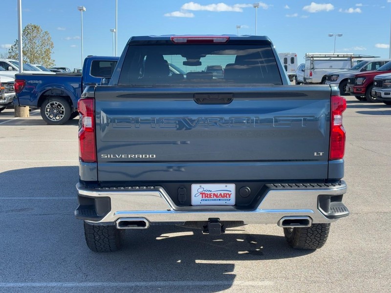 Chevrolet Silverado 1500 Vehicle Image 04