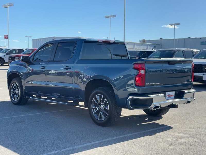 Chevrolet Silverado 1500 Vehicle Image 05
