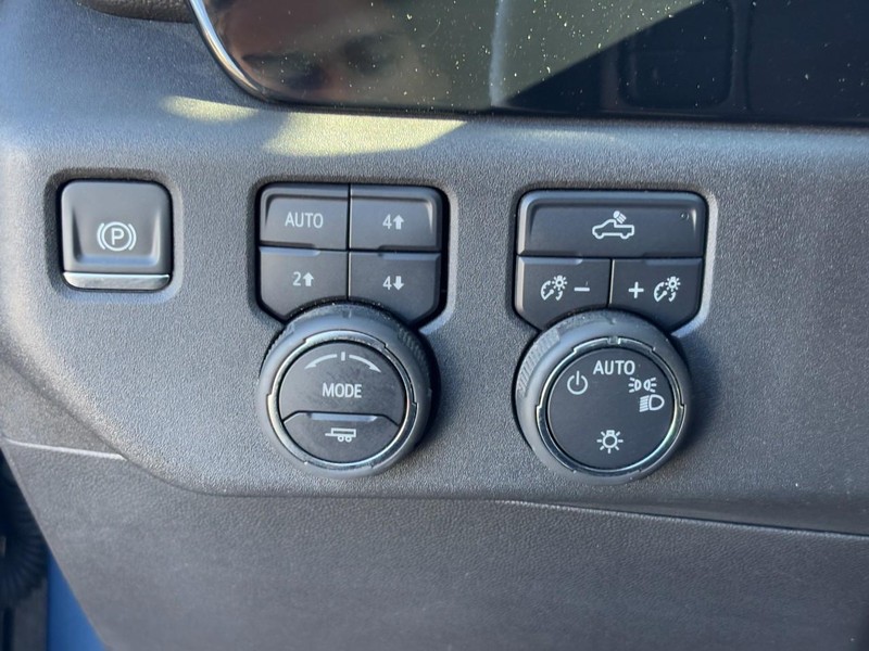 Chevrolet Silverado 1500 Vehicle Image 15