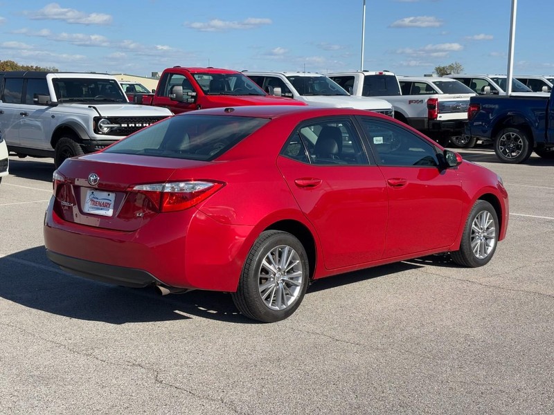Toyota Corolla Vehicle Image 03