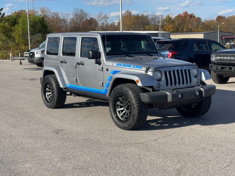 Jeep Wrangler Unlimited Vehicle Full-screen Gallery Image 2