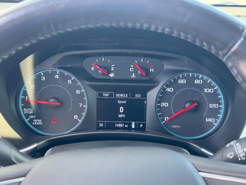 Chevrolet Equinox Vehicle Full-screen Gallery Image 19