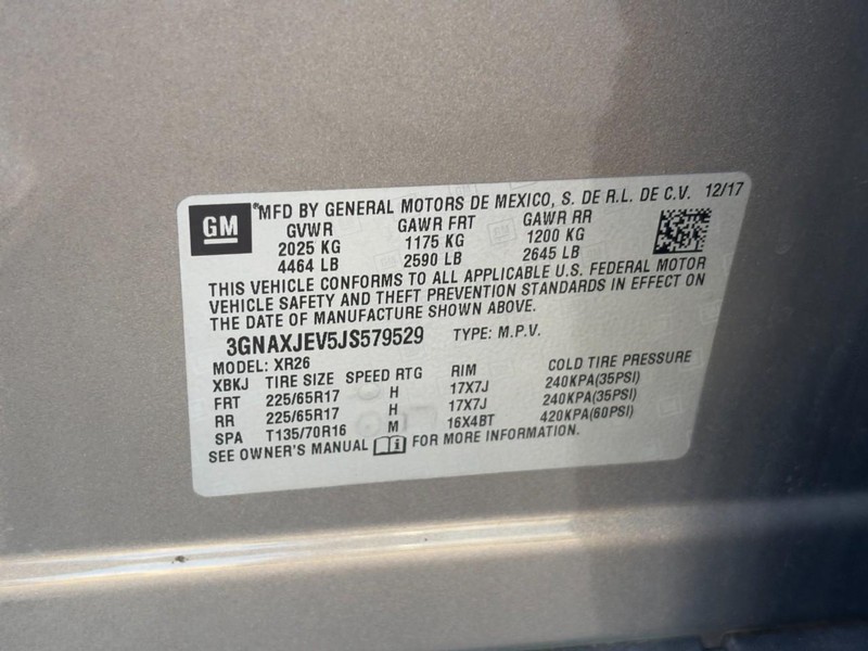 Chevrolet Equinox Vehicle Full-screen Gallery Image 26