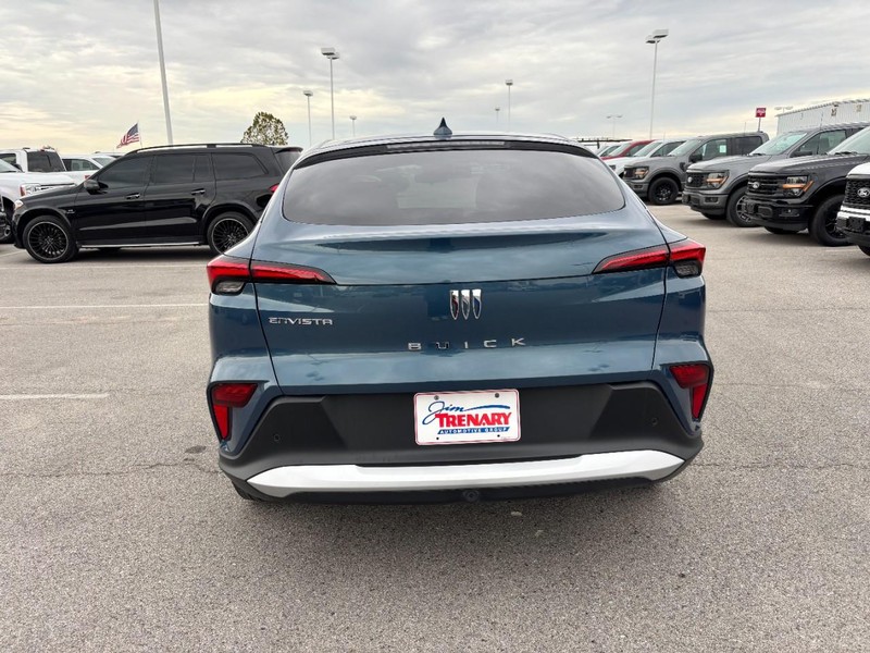 Buick Envista Vehicle Full-screen Gallery Image 5