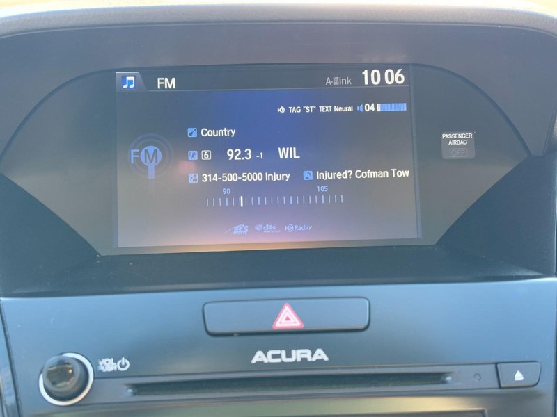 Acura RDX Vehicle Full-screen Gallery Image 19