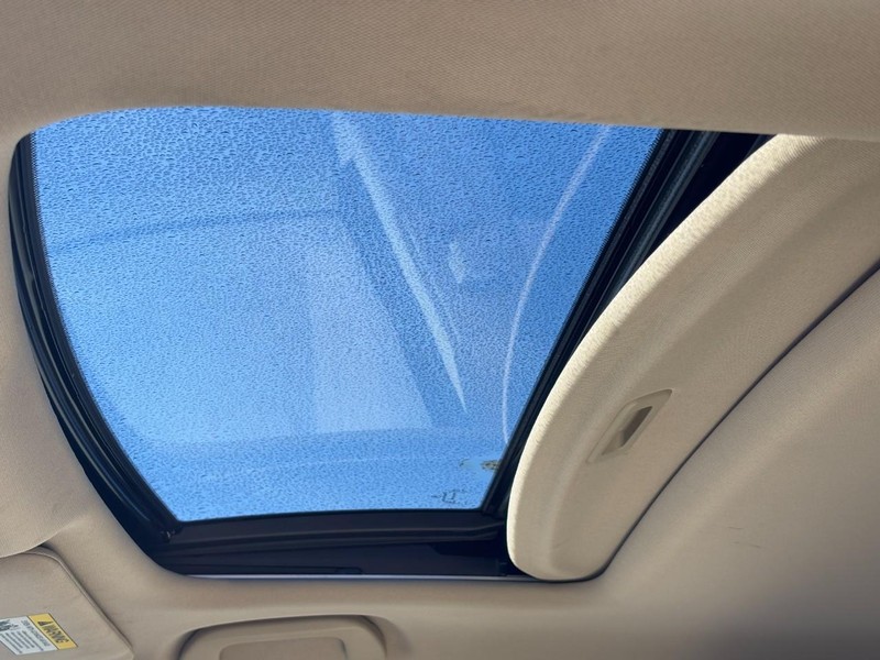 Acura RDX Vehicle Full-screen Gallery Image 25