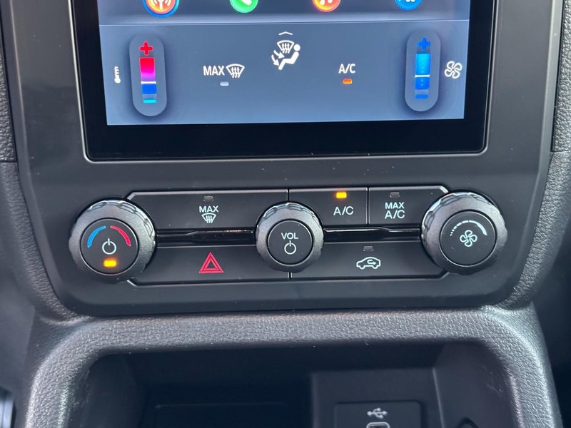 Ford Ranger Vehicle Full-screen Gallery Image 17