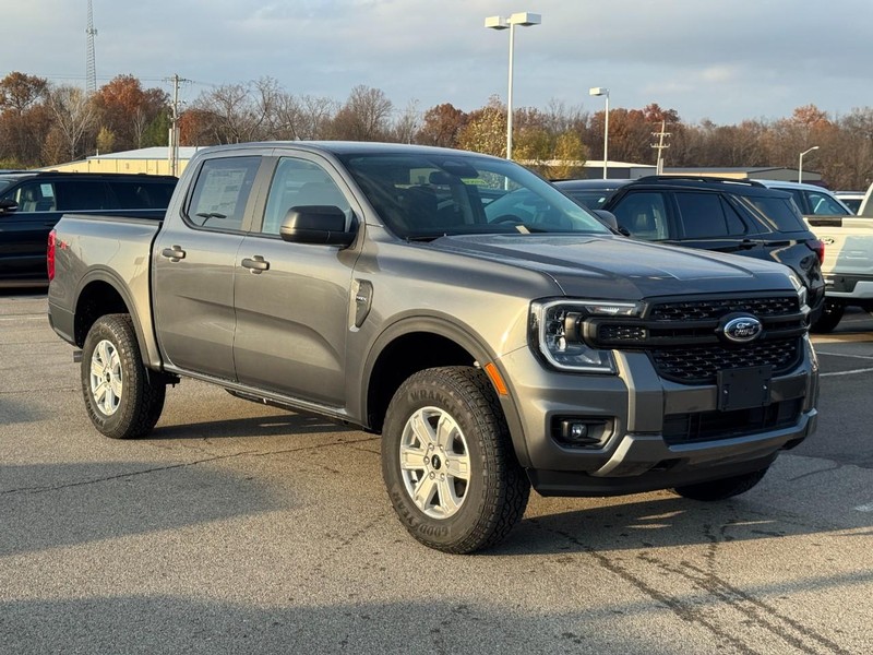 Ford Ranger Vehicle Full-screen Gallery Image 2