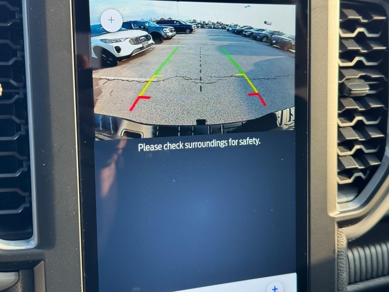 Ford Ranger Vehicle Full-screen Gallery Image 18