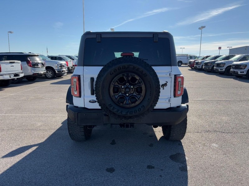 Ford Bronco Vehicle Image 05