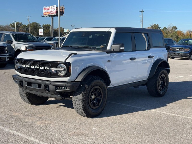 Ford Bronco Vehicle Image 08